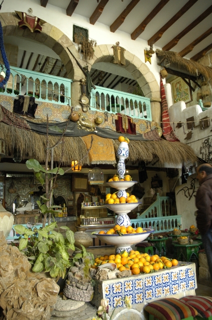 tunisia, atlas, roman, camels-49.JPG - MEDINA - TUNISIA
